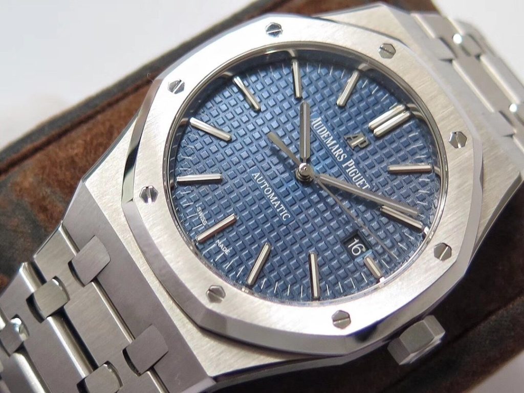 AP THE Order IS A Audemars Piguet Royal OAK