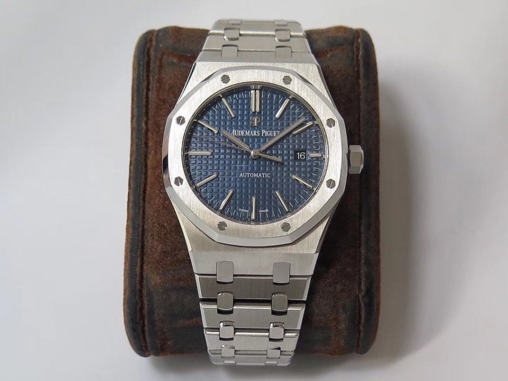 AP THE Order IS A Audemars Piguet Royal OAK