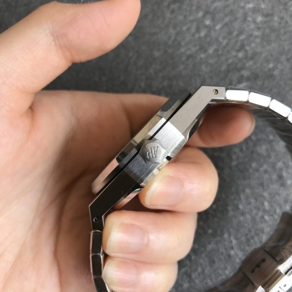 AP THE Order IS A Audemars Piguet Royal OAK