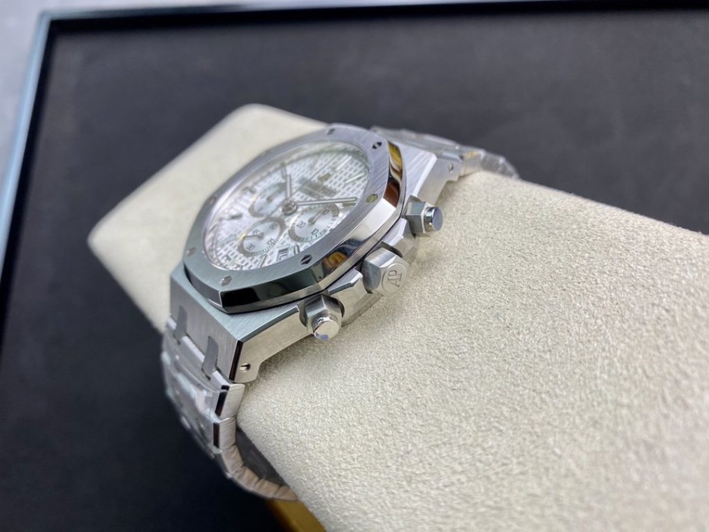 AP THE Order IS A Audemars Piguet Royal OAK