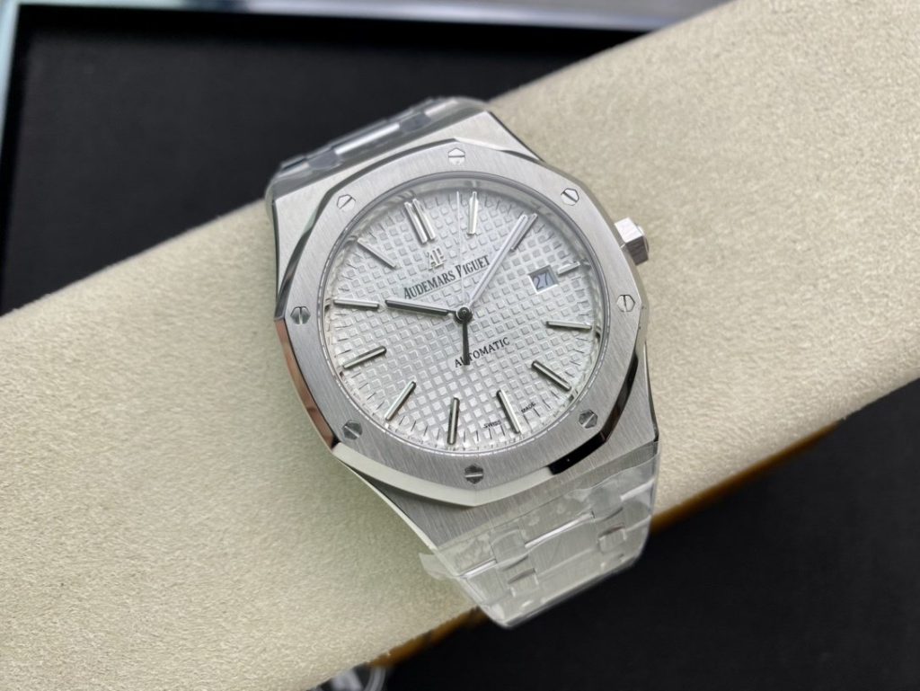 AP THE Order IS A Audemars Piguet Royal OAK