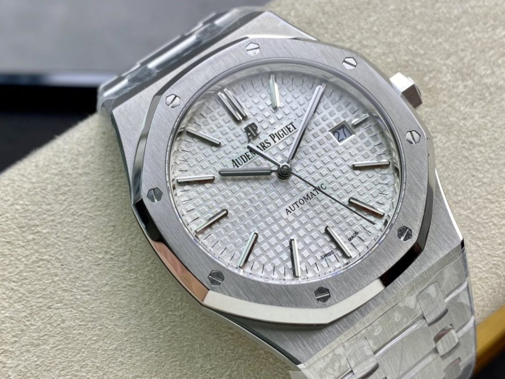AP THE Order IS A Audemars Piguet Royal OAK