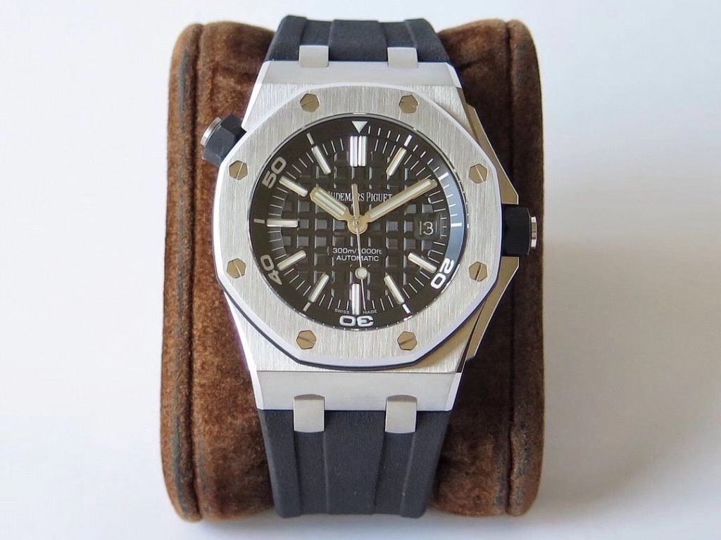 AP THE Order IS THE Most MAN Mens Watch