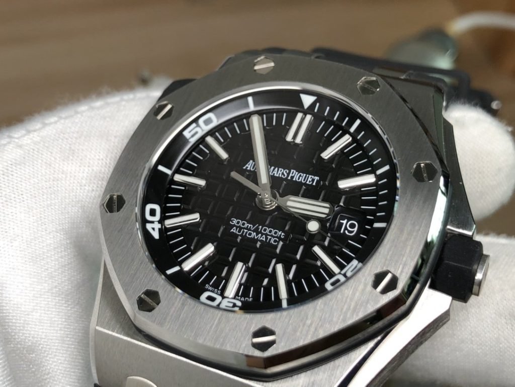 AP THE Single Audemars Piguet Royal OAK Offshore Size