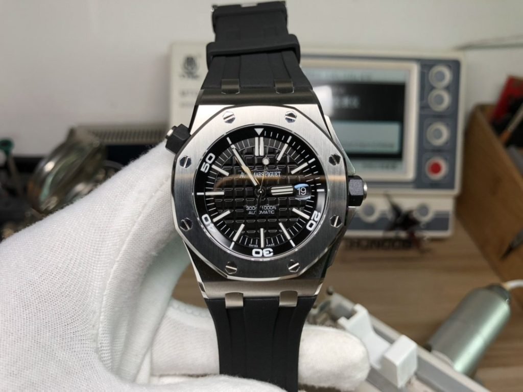 AP THE Single Audemars Piguet Royal OAK Offshore Size