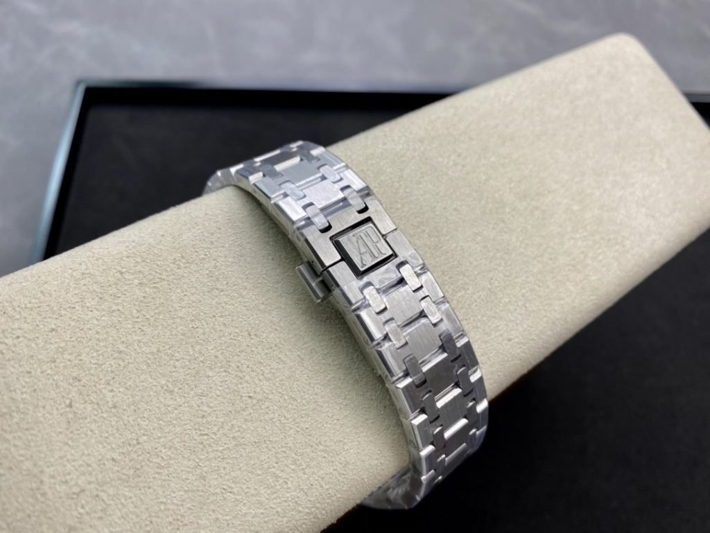 AP THE Order IS Good Audemars Piguet Royal OAK