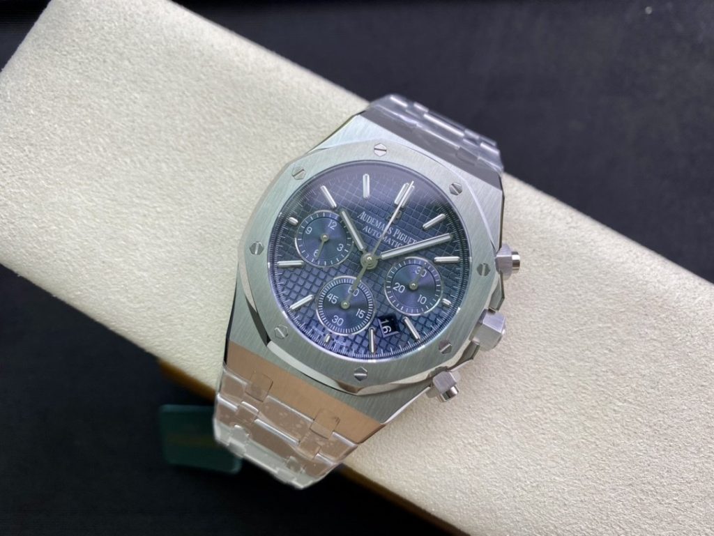 AP Single Counter Audemars Piguet Royal OAK Watch Size