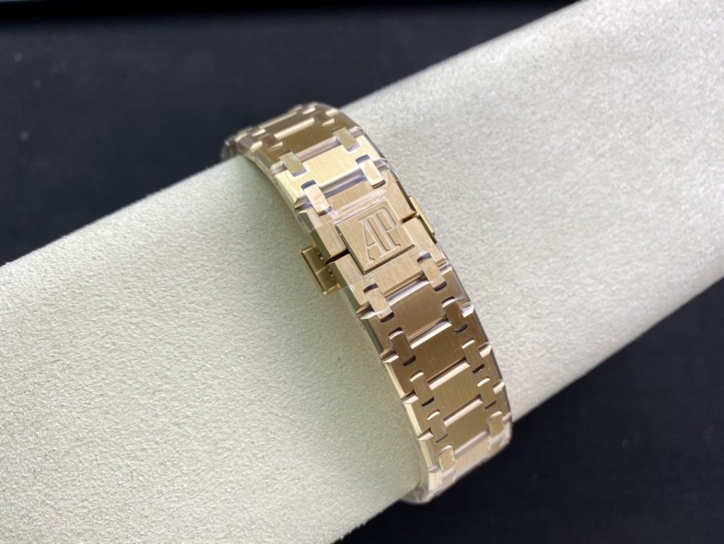 AP Purchasing From THE Order Counter AP Audemars Piguet