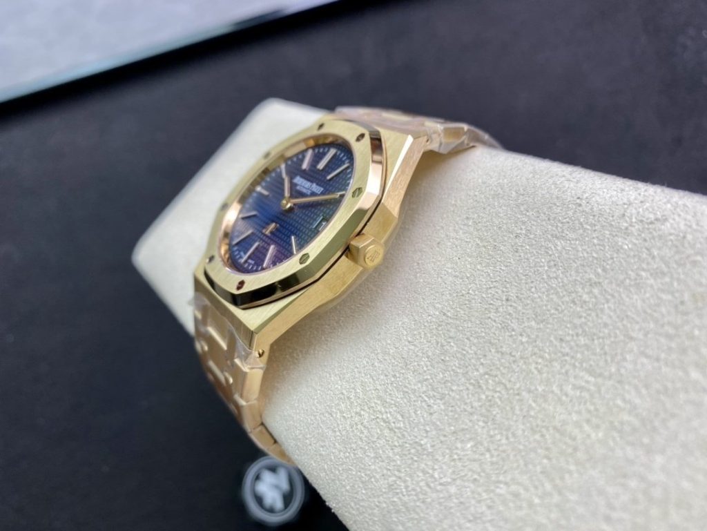 AP Purchasing From THE Order Counter AP Audemars Piguet
