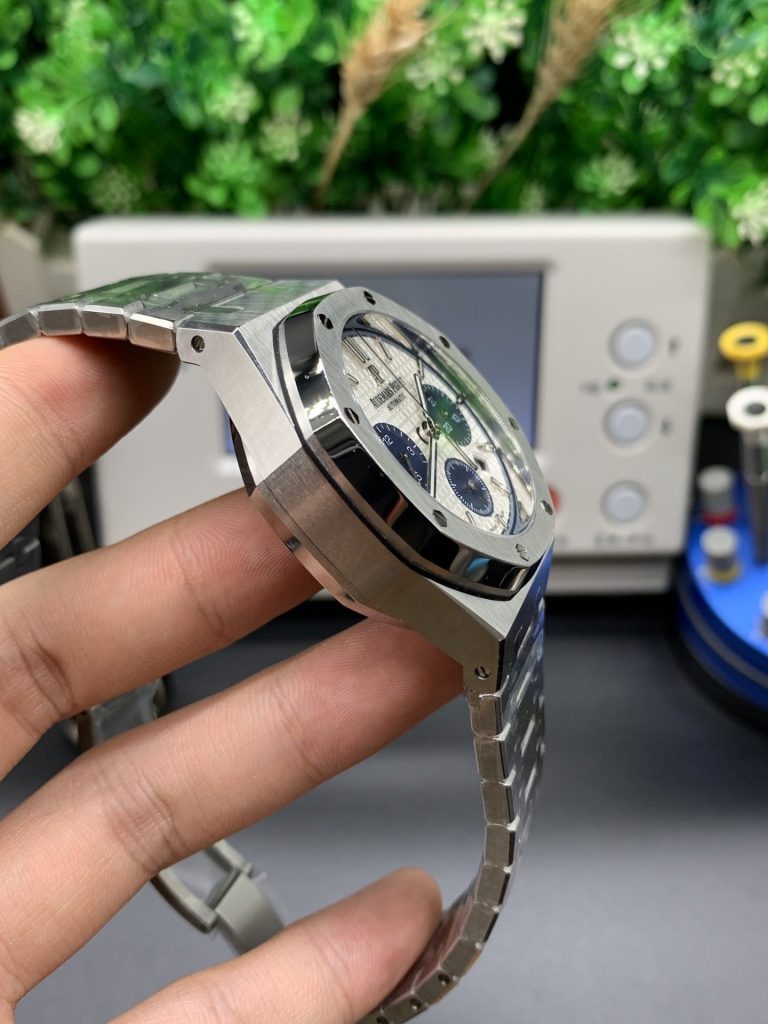AP Single Counter Audemars Piguet Royal OAK Timing White