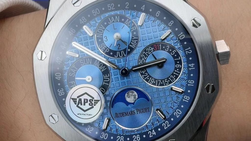 AP APS Audemars Piguet Calendar