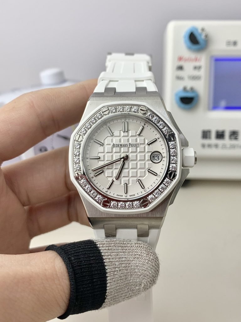 AP Audemars Piguet Womens Quartz