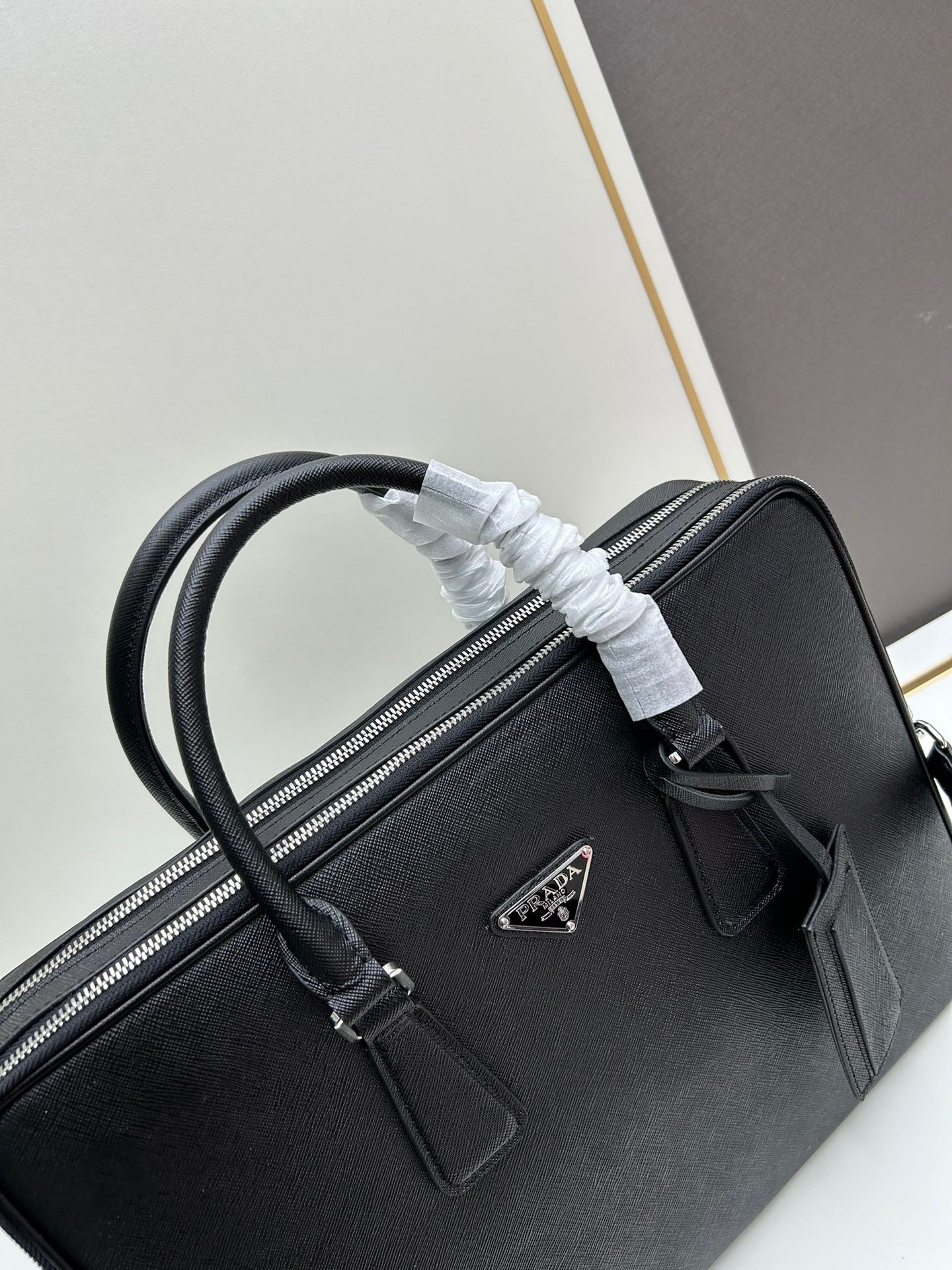 Prada VE022 Saffiano Bag 001630