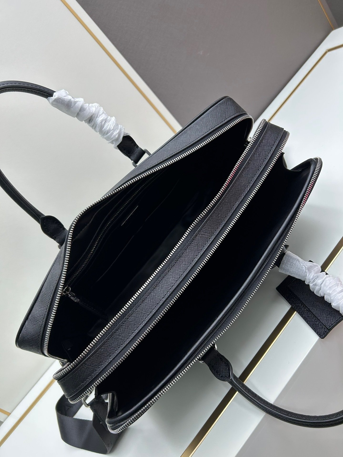 Prada VE022 Saffiano Bag 001630