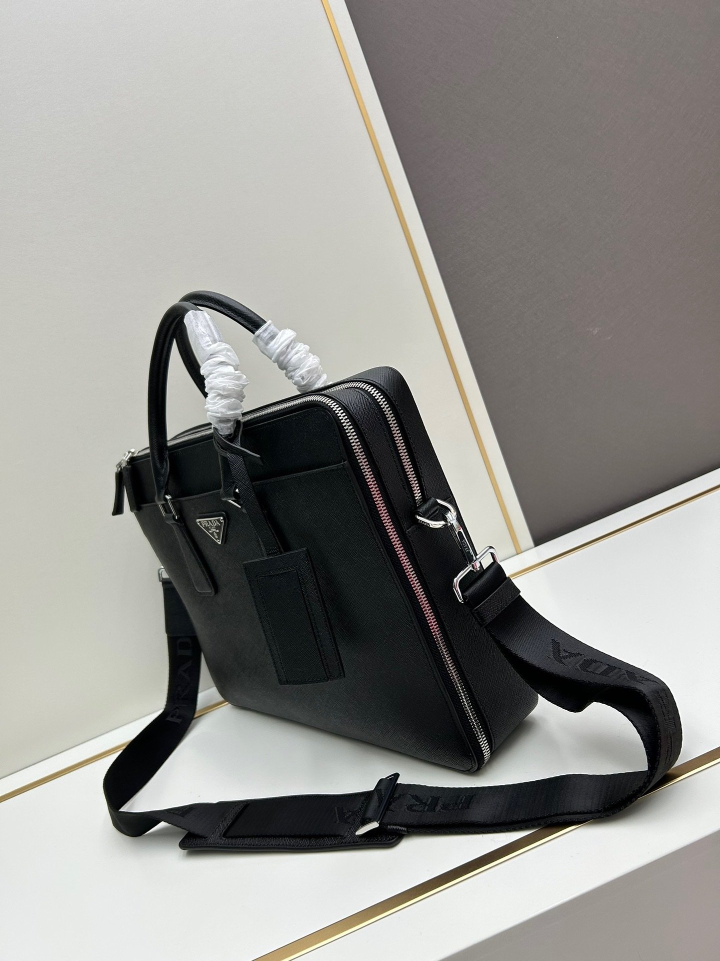 Prada Leather Black Bag 001630