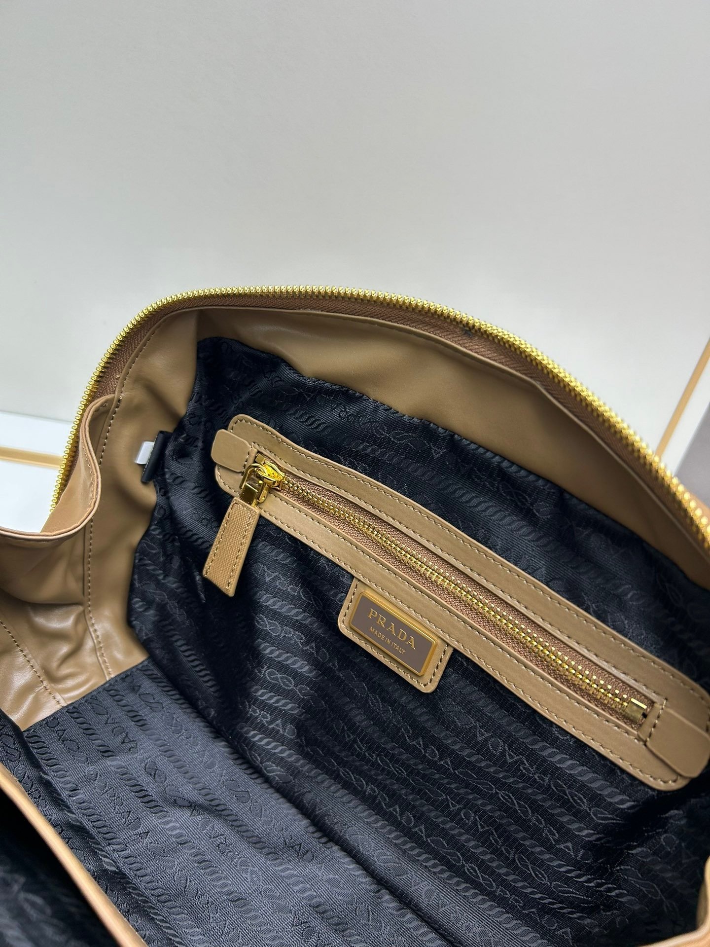 Prada BB115 Saffiano Top Handle Bag 001450
