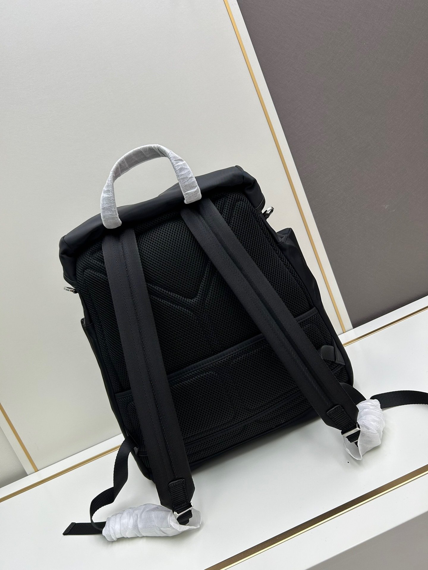 Prada VZ108 Backpack 001510