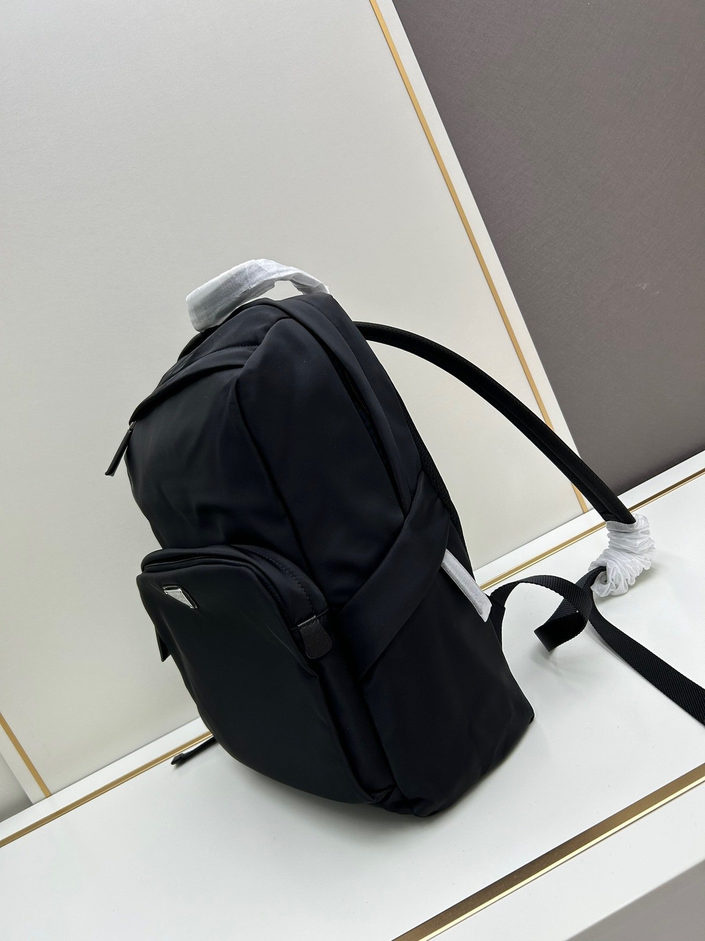 Prada VZ104 Saffiano Backpack 001490