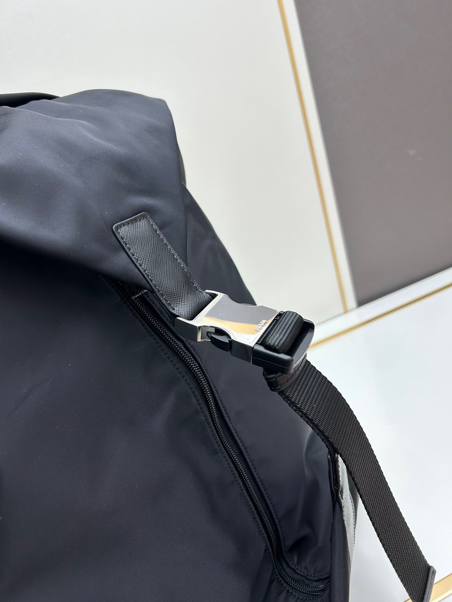 Prada VZ028 ZP Saffiano Bag 001510