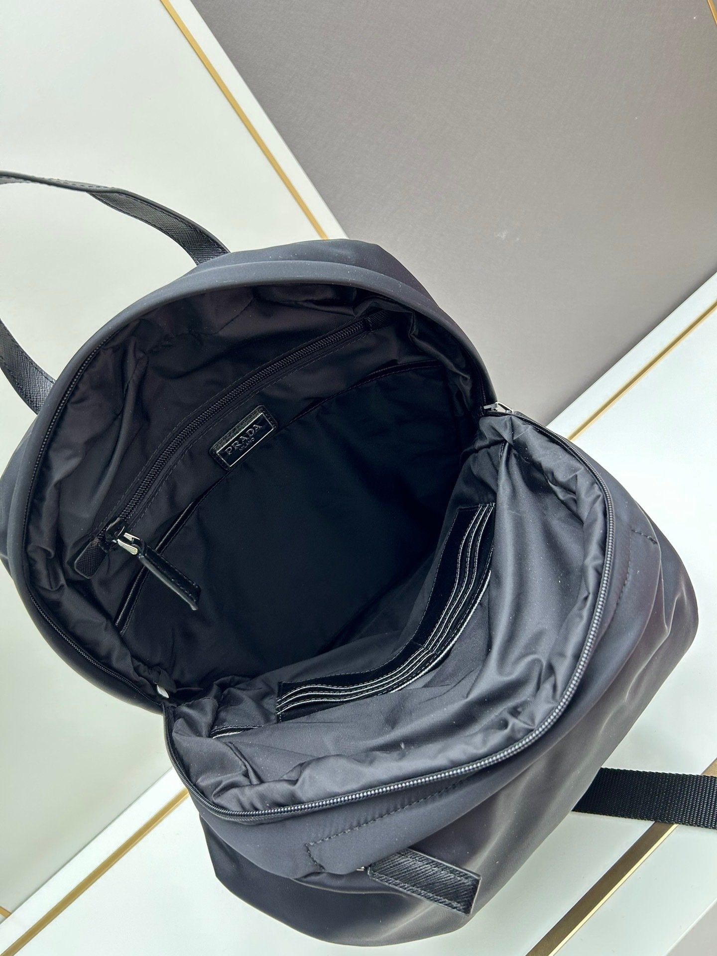 Prada VZ028 ZP Saffiano Bag 001510