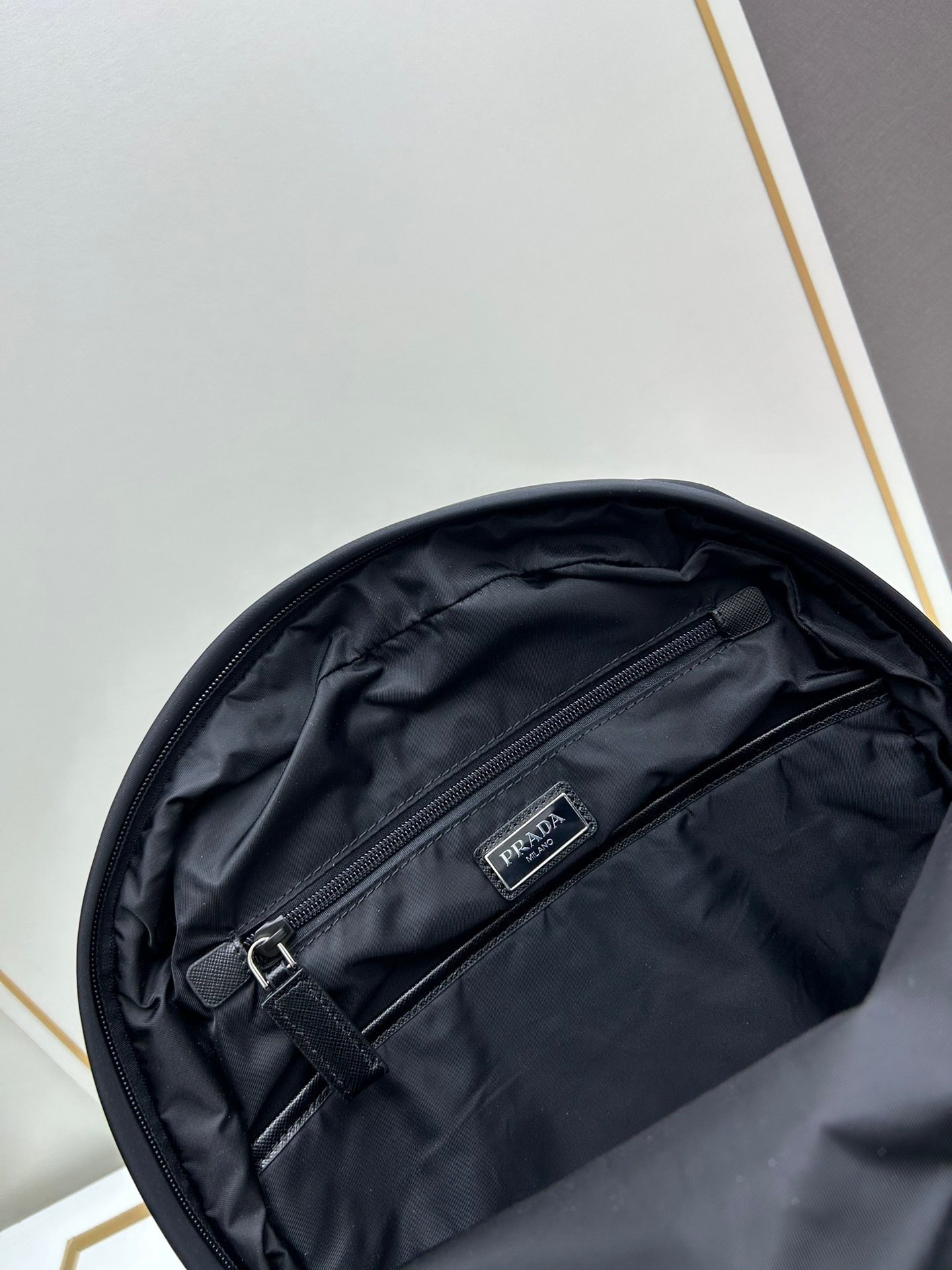 Prada VZ028 ZP Saffiano Bag 001510