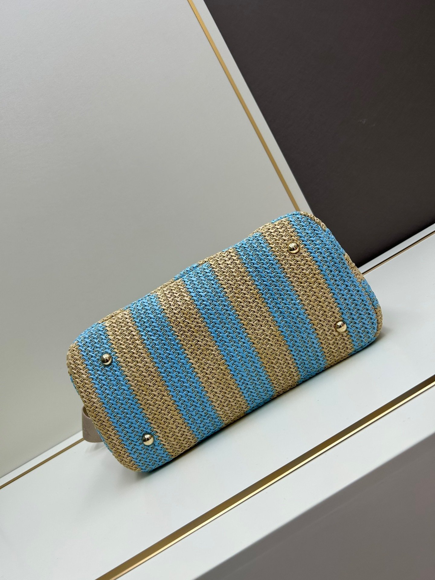 Prada x19x16 Bag 001330