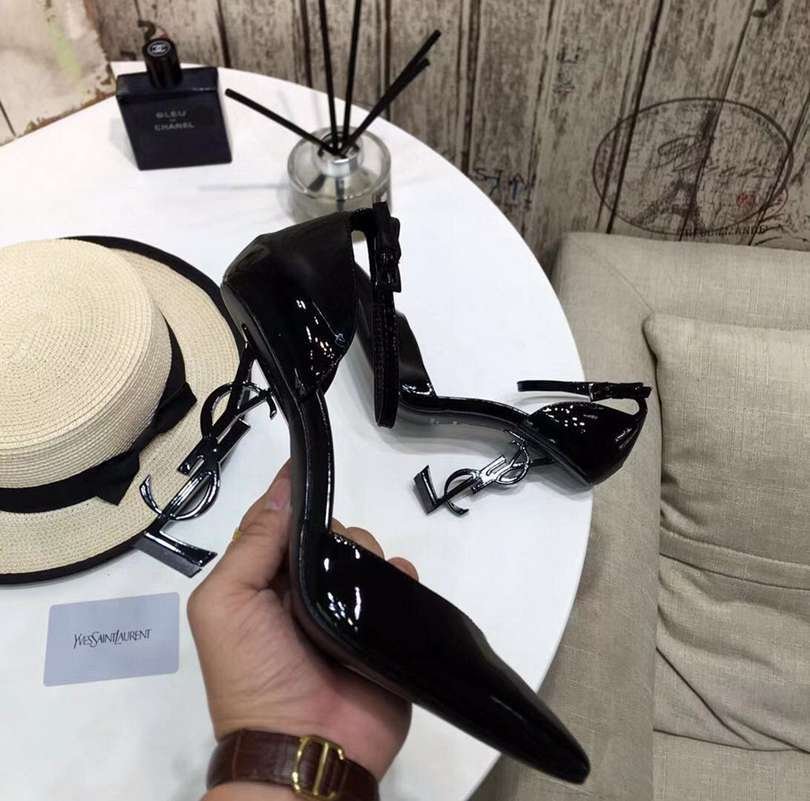 Saint Laurent logo cm Sandals Colorway 1 Y