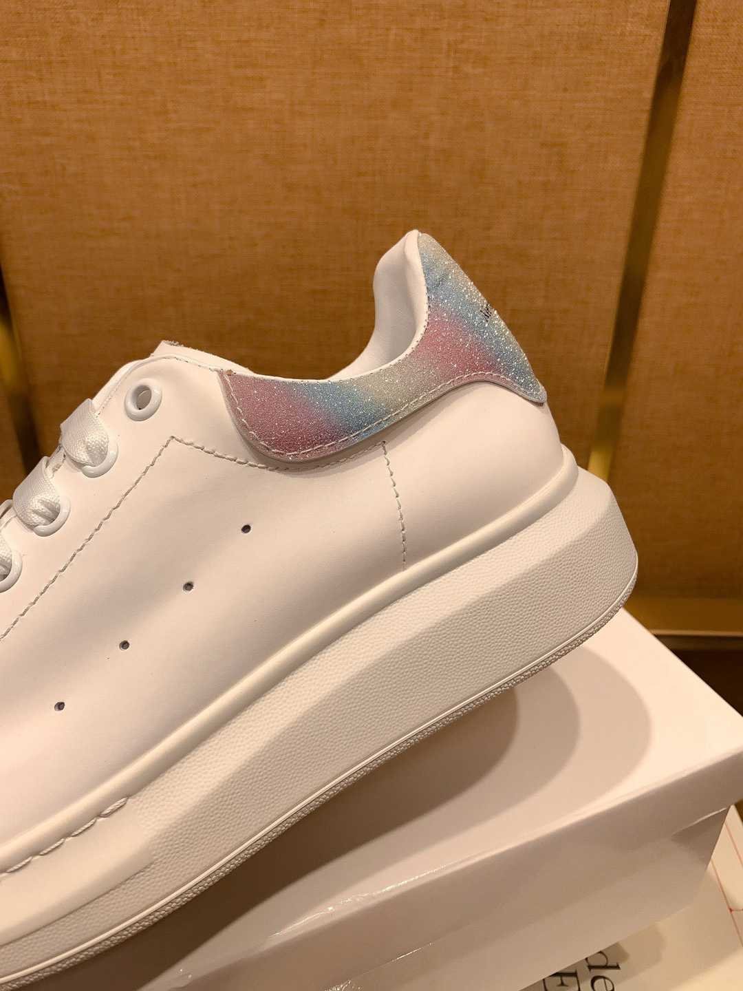 Alexander McQueen Men’s McQueen MQ Sneakers 1621220