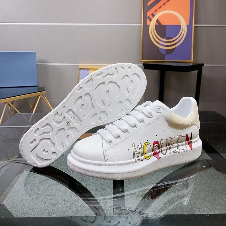 Alexander McQueen Men’s McQueen MQ Sneakers Colorway 1 1621240