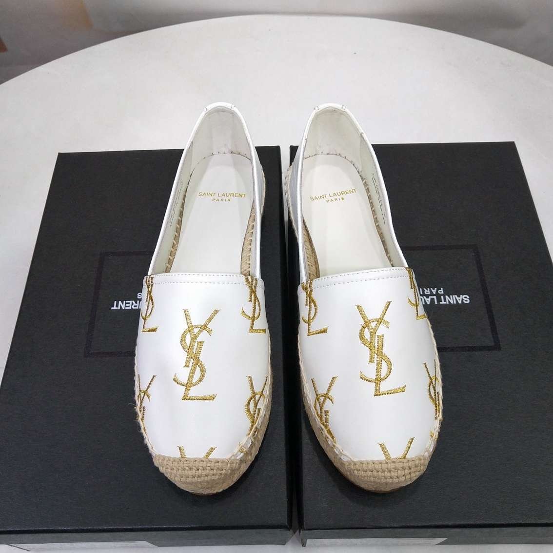 Saint Laurent Women's YSL Sneakers 6620200