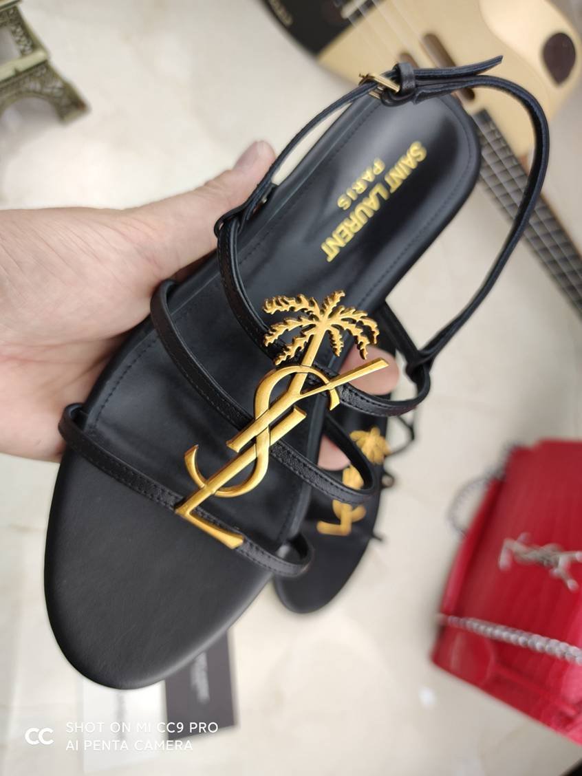 Saint Laurent logo Slides 948220