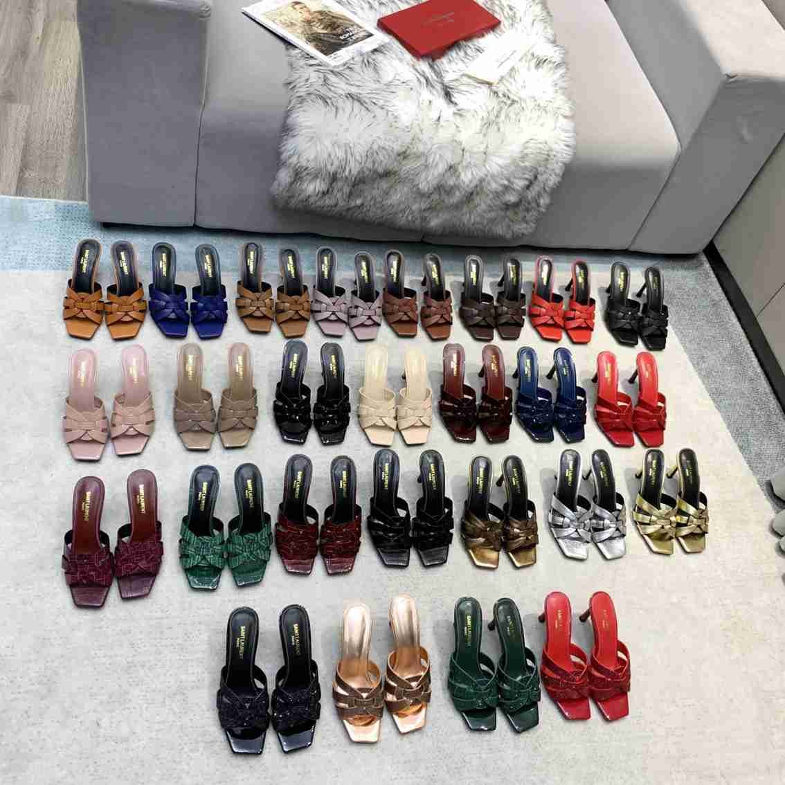 Saint Laurent B055210 CM Slides