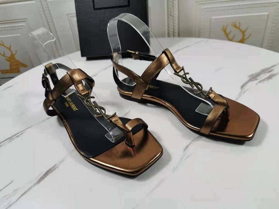 Saint Laurent Women’s CM MM Sandals Colorway 1 354343