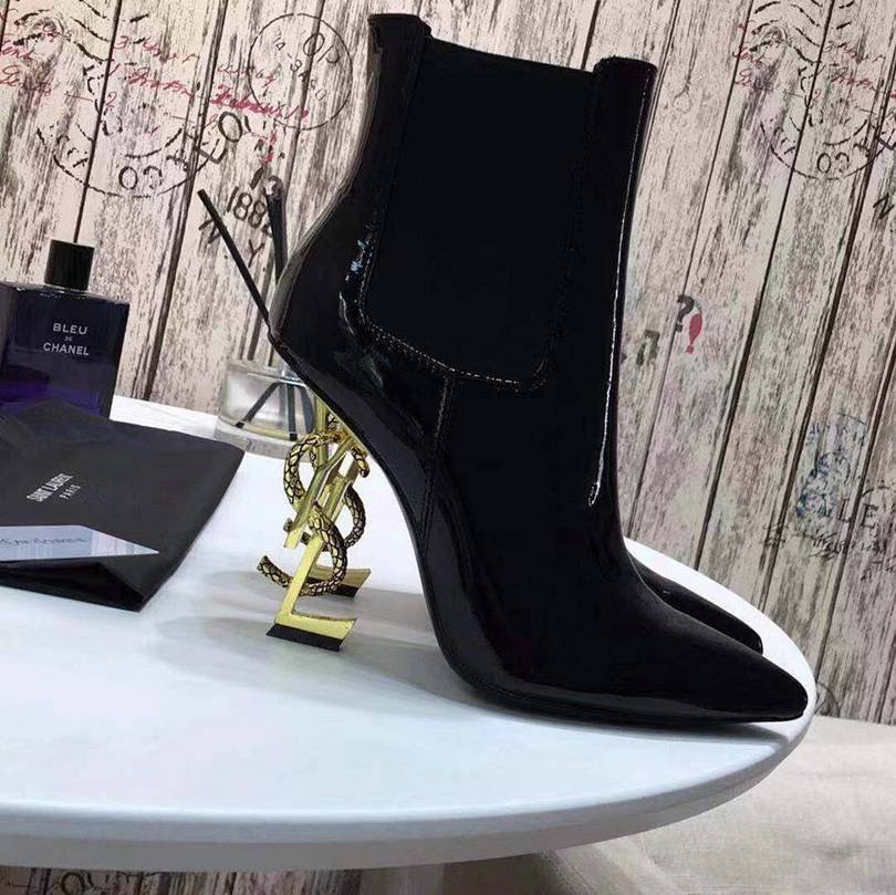 Saint Laurent YSL logo Ankle Boots 901370