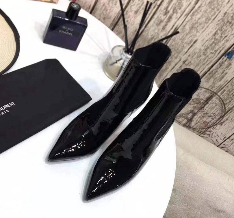 Saint Laurent logo cm Ankle Boots 3339370