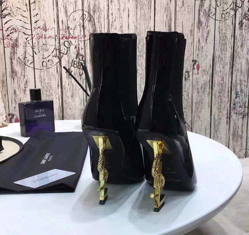 Saint Laurent logo cm Ankle Boots 3339370
