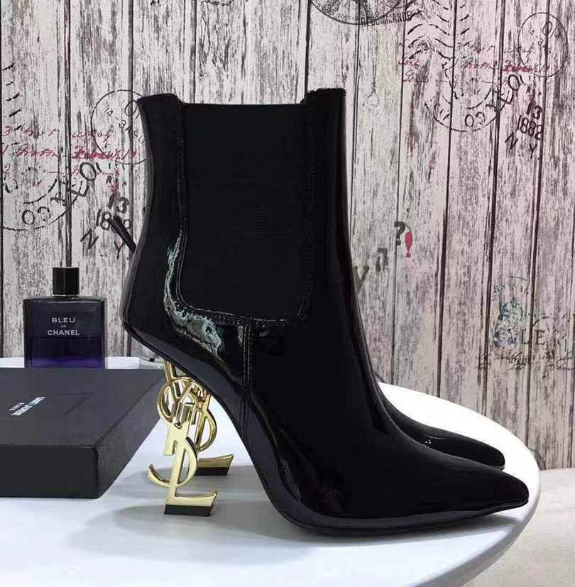 Saint Laurent logo cm Ankle Boots Colorway 2 3339350