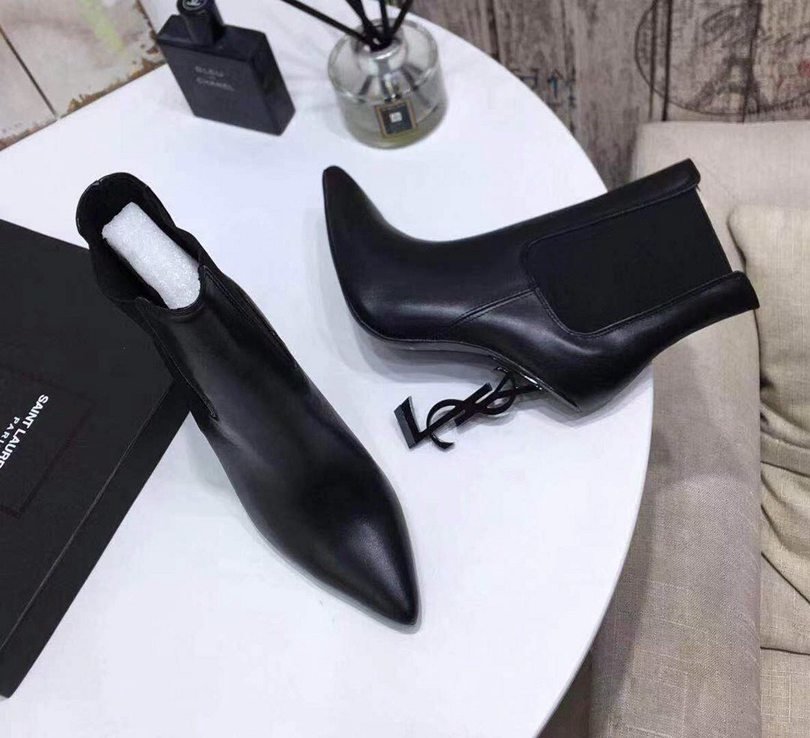 Saint Laurent logo cm Ankle Boots Colorway 3 3339350