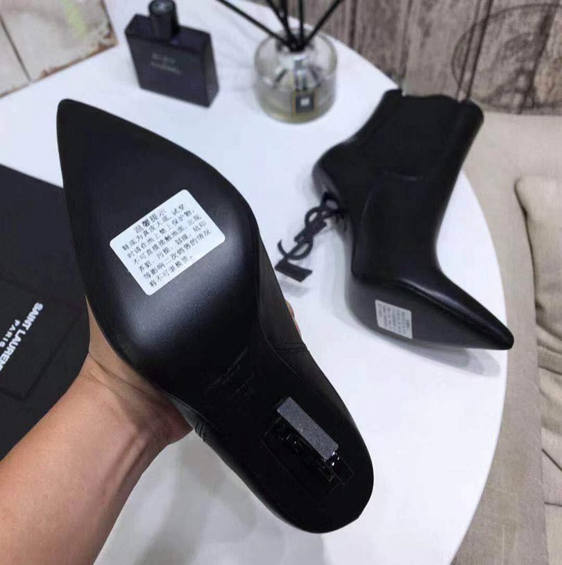 Saint Laurent logo cm Ankle Boots Colorway 3 3339350