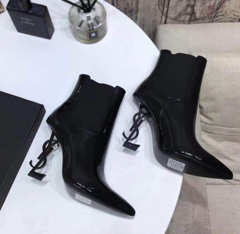 Saint Laurent logo cm Ankle Boots Colorway 1 3339350