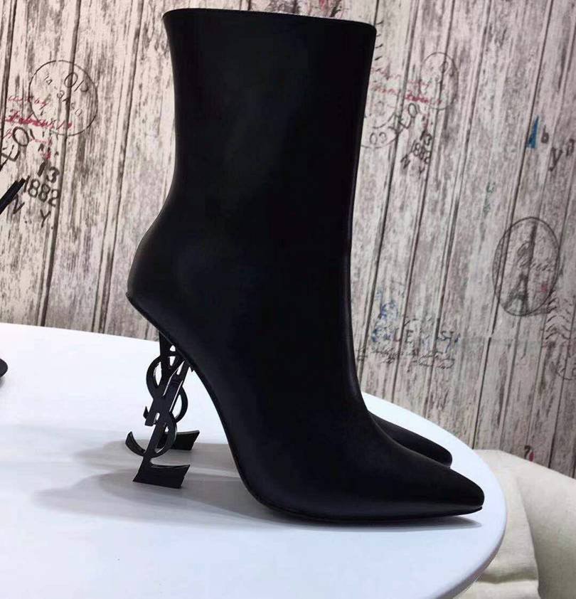 Saint Laurent logo cm Ankle Boots 3339350