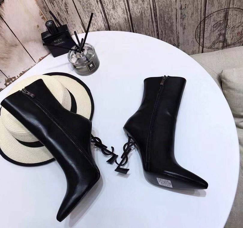 Saint Laurent logo cm Ankle Boots 3339350