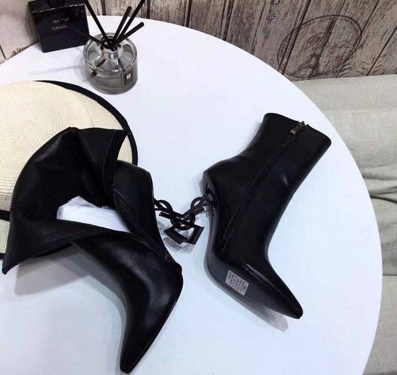 Saint Laurent logo cm Ankle Boots 3339350