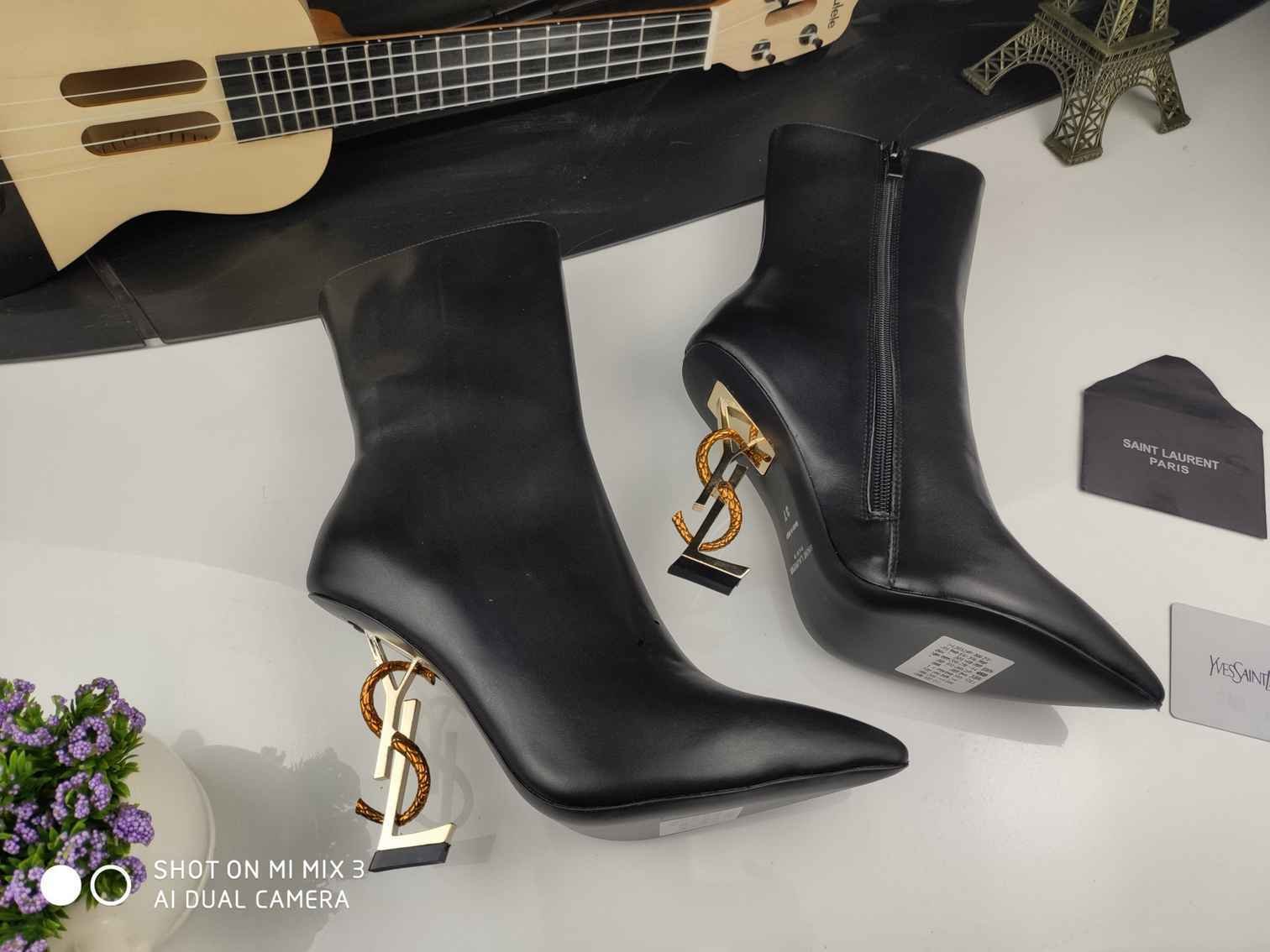 Saint Laurent logo YSL Boots Colorway 3 948370