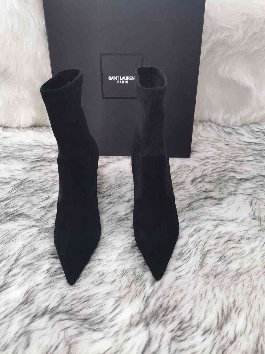 Saint Laurent Women’s Leather Ankle Boots 6709270