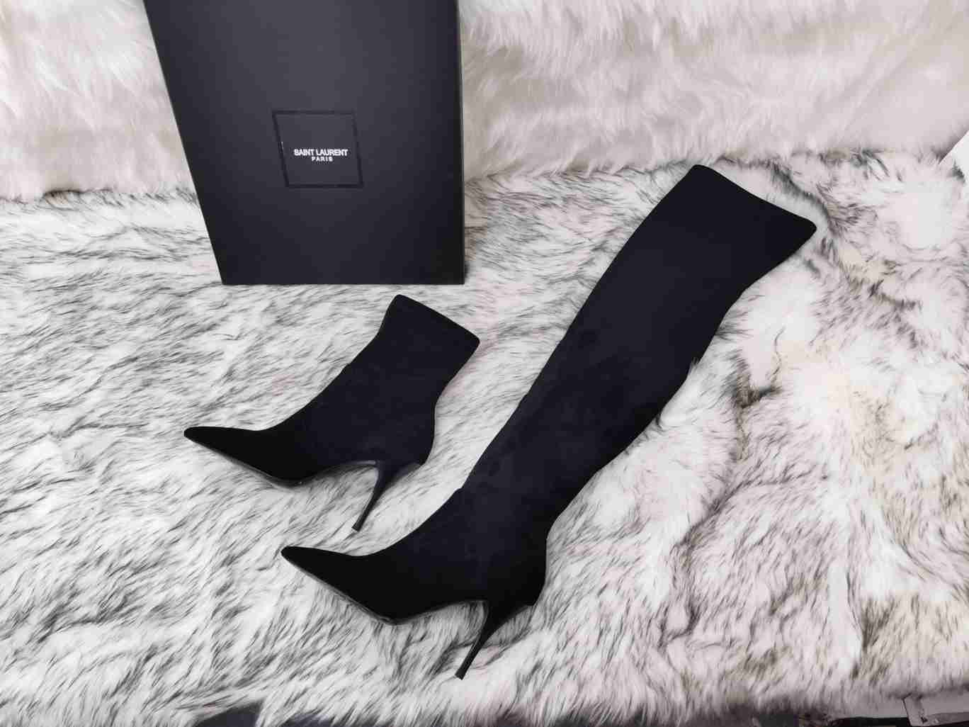 Saint Laurent Women’s Leather Ankle Boots 6709270
