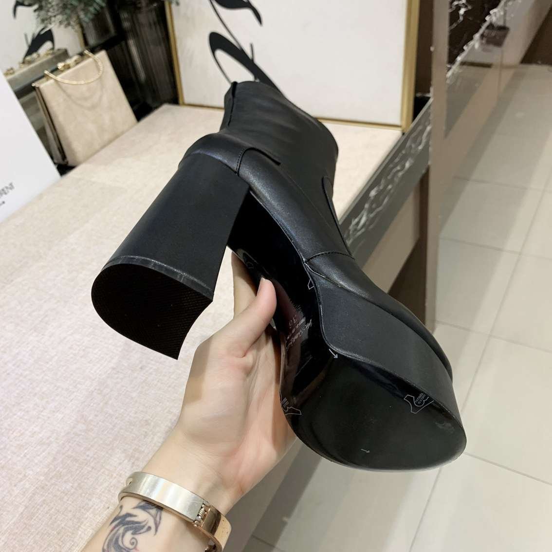 Saint Laurent cm Ankle Boots 6709370