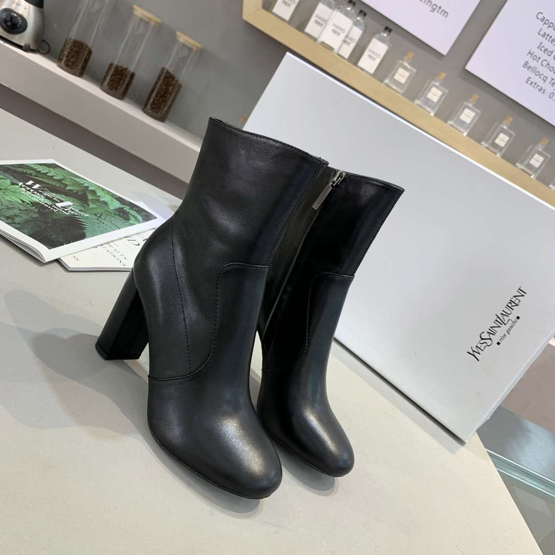 Saint Laurent cm Ankle Boots 6709350