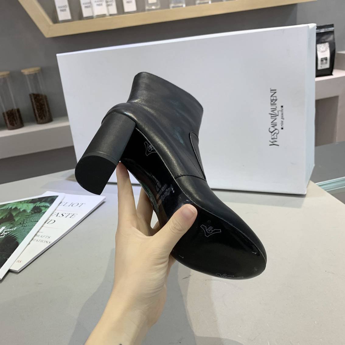 Saint Laurent cm Ankle Boots 6709350