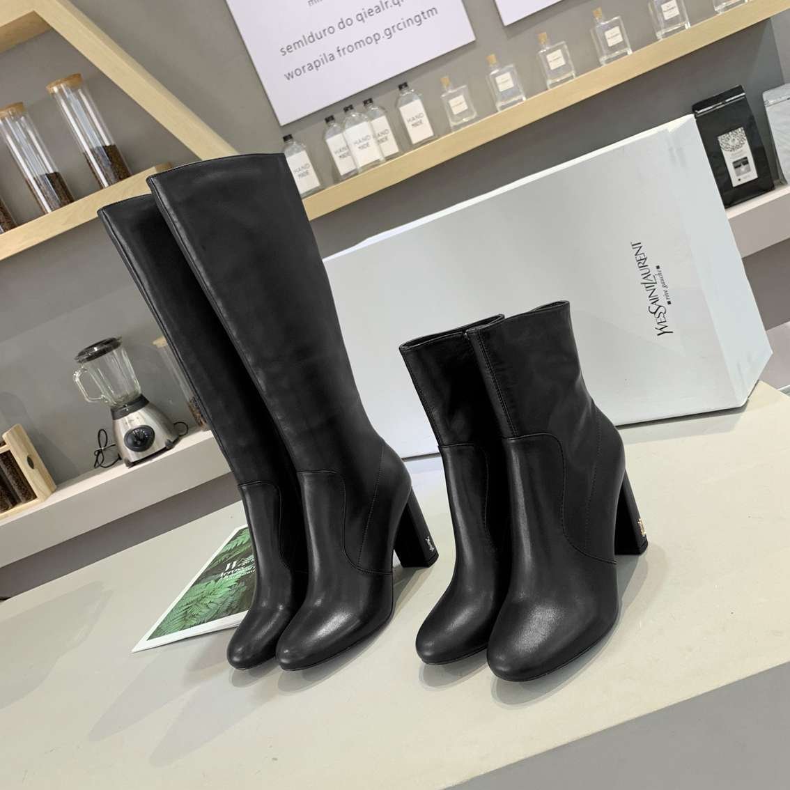 Saint Laurent cm Ankle Boots 6709350